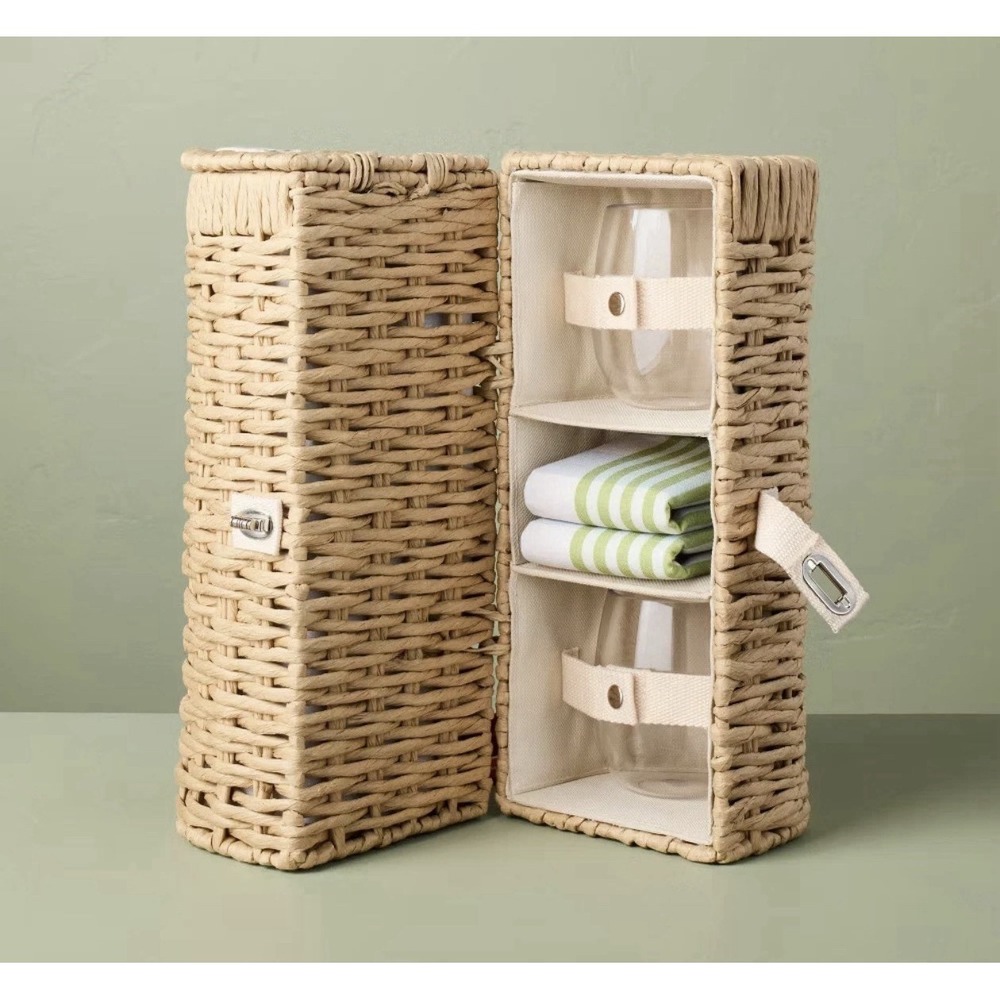 Hearth & Hand with Magnolia Romantic Picnic Bottle & 2 Glass Carrier Set NWT